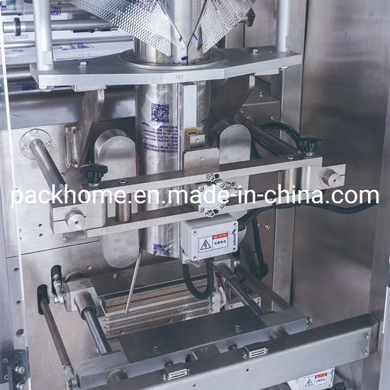 Pane/Cucina/Torte/Mais/Riso/Macinare/Pollo/Ricetta/Farina biologica di mais, pesatura, riempimento, insacco, confezionamento, confezionamento